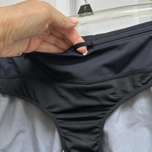 Athleta Ready Set Short *Camo - Picture 13 of 14